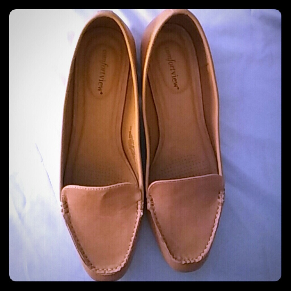Comfort View Beige Loafers - Size -12WW (NW